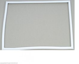 Borracha da porta congelador Ariston, Indesit, Whirlpool C00141810